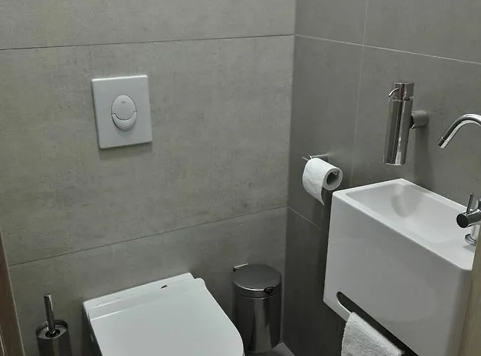 V-apartments * Остенде